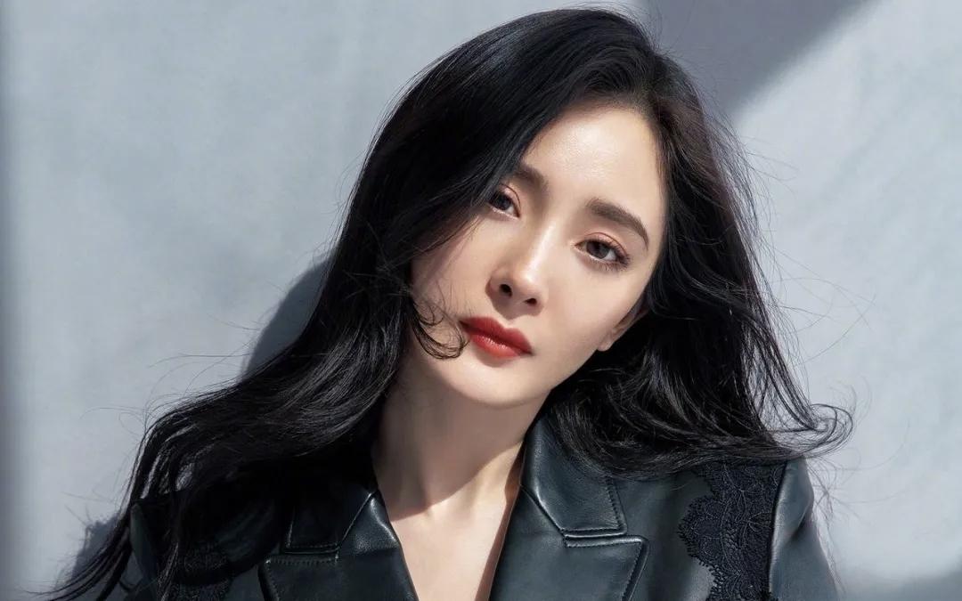 3大线索惊人吻合，为何直指杨幂？万万没想到，娱乐圈又爆出涉及85花顶流的“资