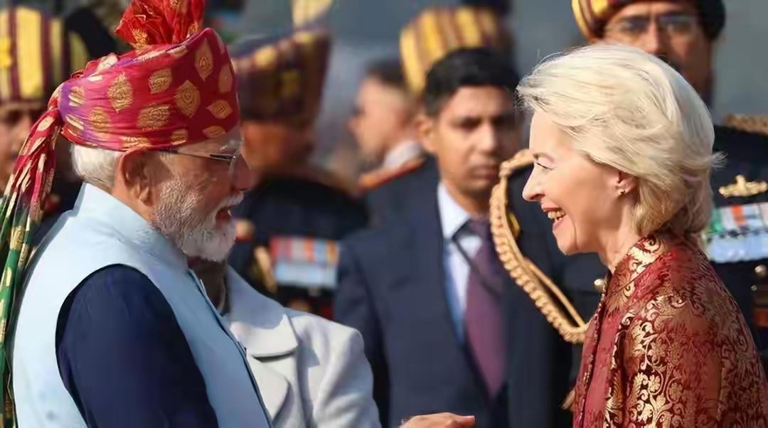 印巴空战这个坎，印度算是过不去了，他们现在连自己都不放过。1月26日，印度一