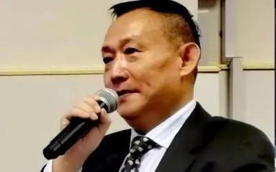 最狠的间谍，不偷你的情报，也不策反你的人，而是直接在你家里，帮你“立规矩”！