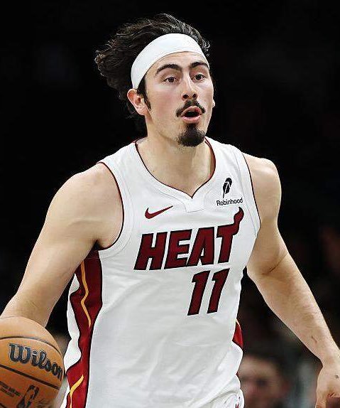 BrettSiegel：灰熊想要选秀权和年轻球员，问题在于热火是否愿意把像约维