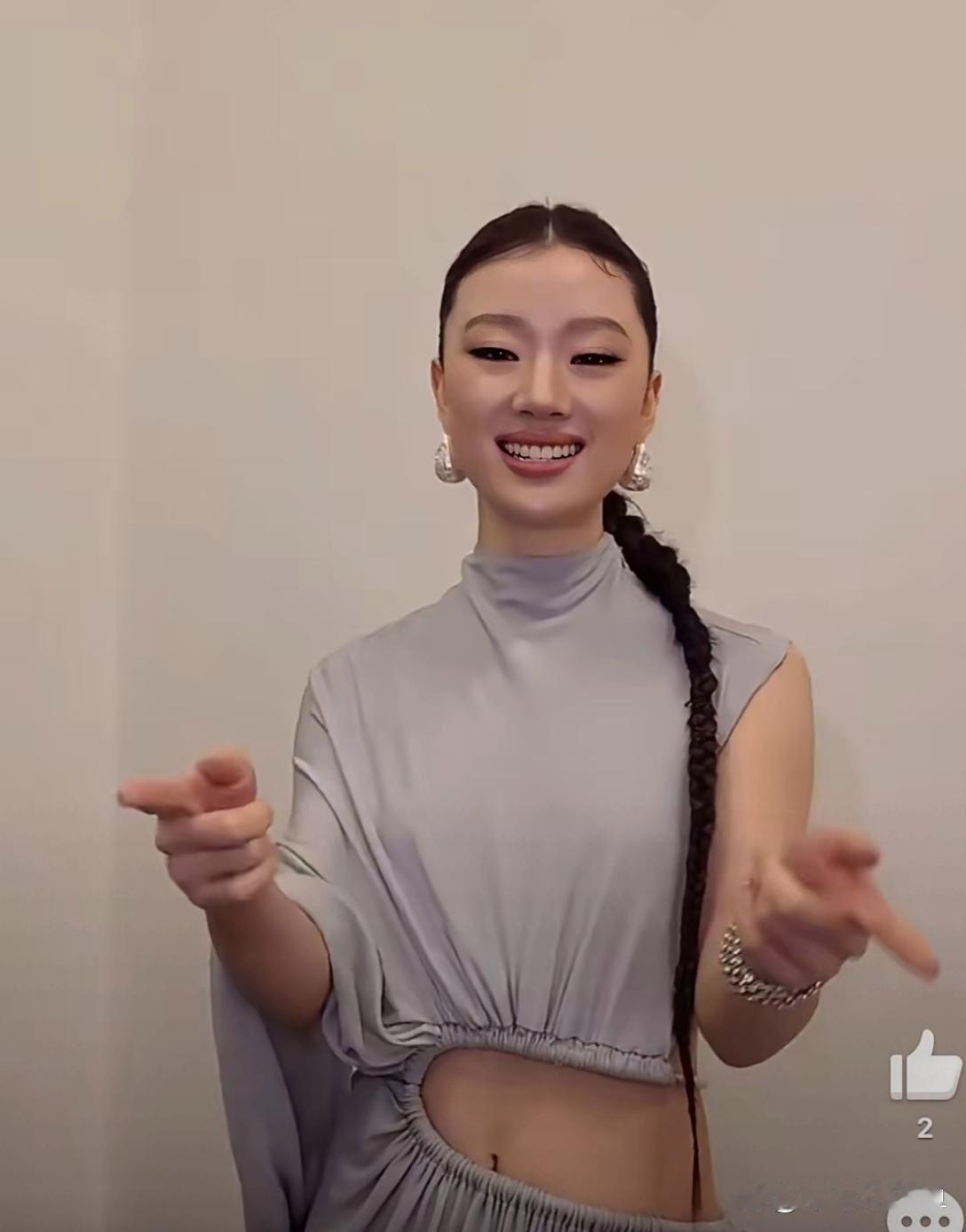 单依纯好漂亮，打扮从来不让人失望。