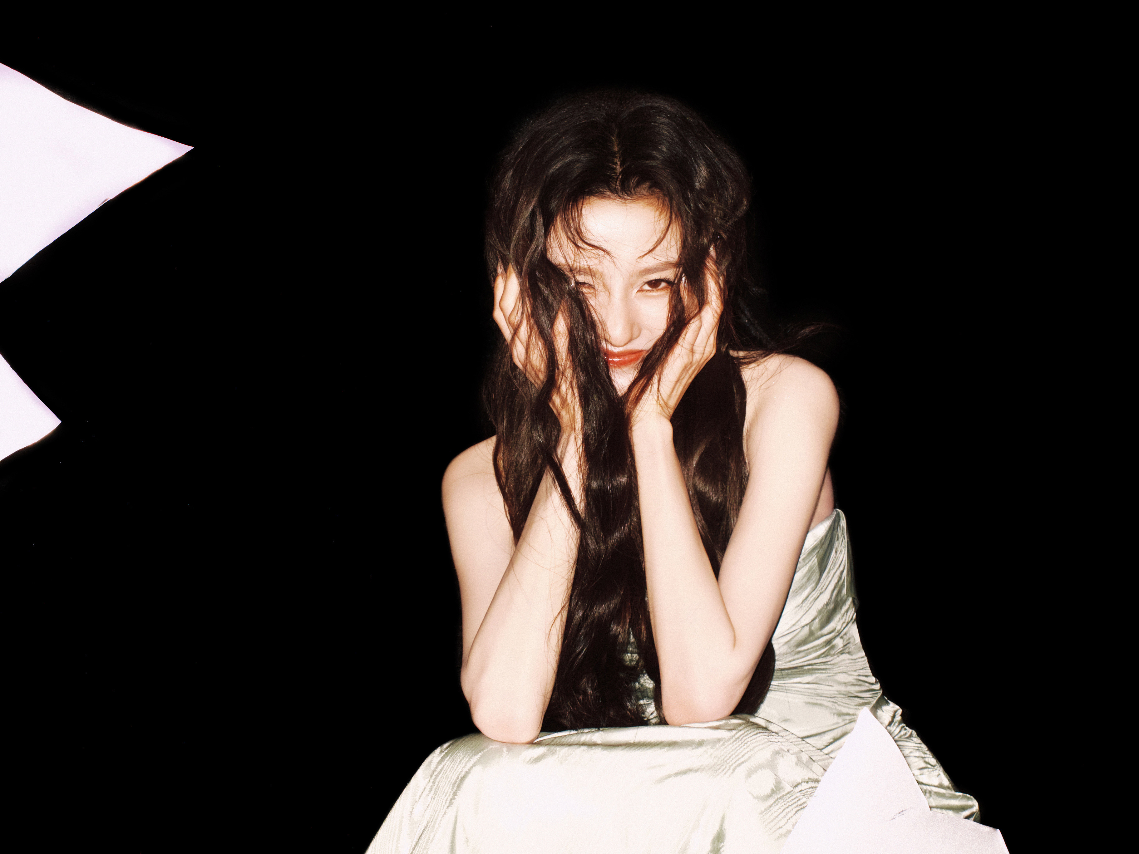 猜你想搜：脱胎换骨的宋祖儿工作室