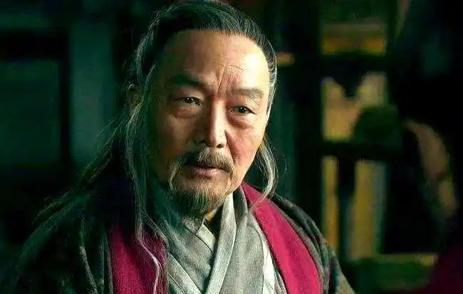 诸葛亮的计，司马懿的忍，周瑜的谋，都不如他的嘴，一张嘴说死三个国君说起三国，