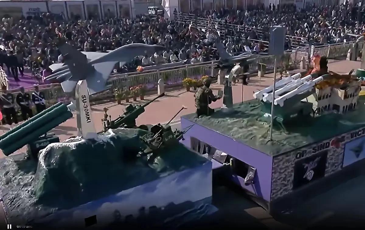 印度共和国日阅兵，把“印式赢学”和输不起刻进骨子里！揪着所谓“5.7大捷”不放，