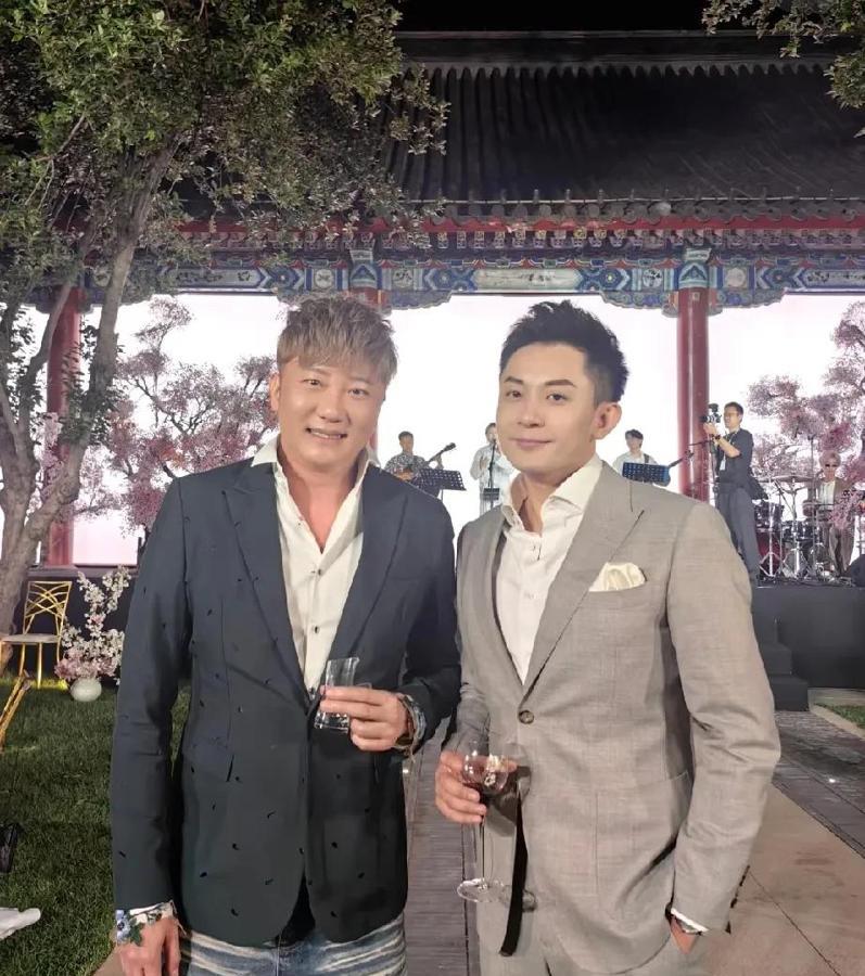 这年头参加婚礼都能成“黑历史”？昨晚汪小菲马筱梅在北京郡王府大婚，本该是新人主场