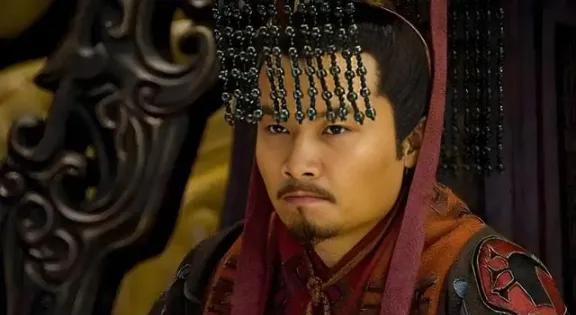 很多人觉得汉献帝刘协只是个任人宰割的木偶，其实他才是全三国活得最硬的顶级玩家。