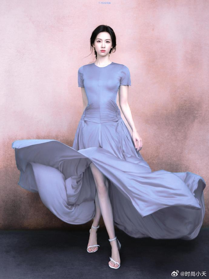 又清冷又温柔陈都灵莫兰迪灰蓝穿搭💙