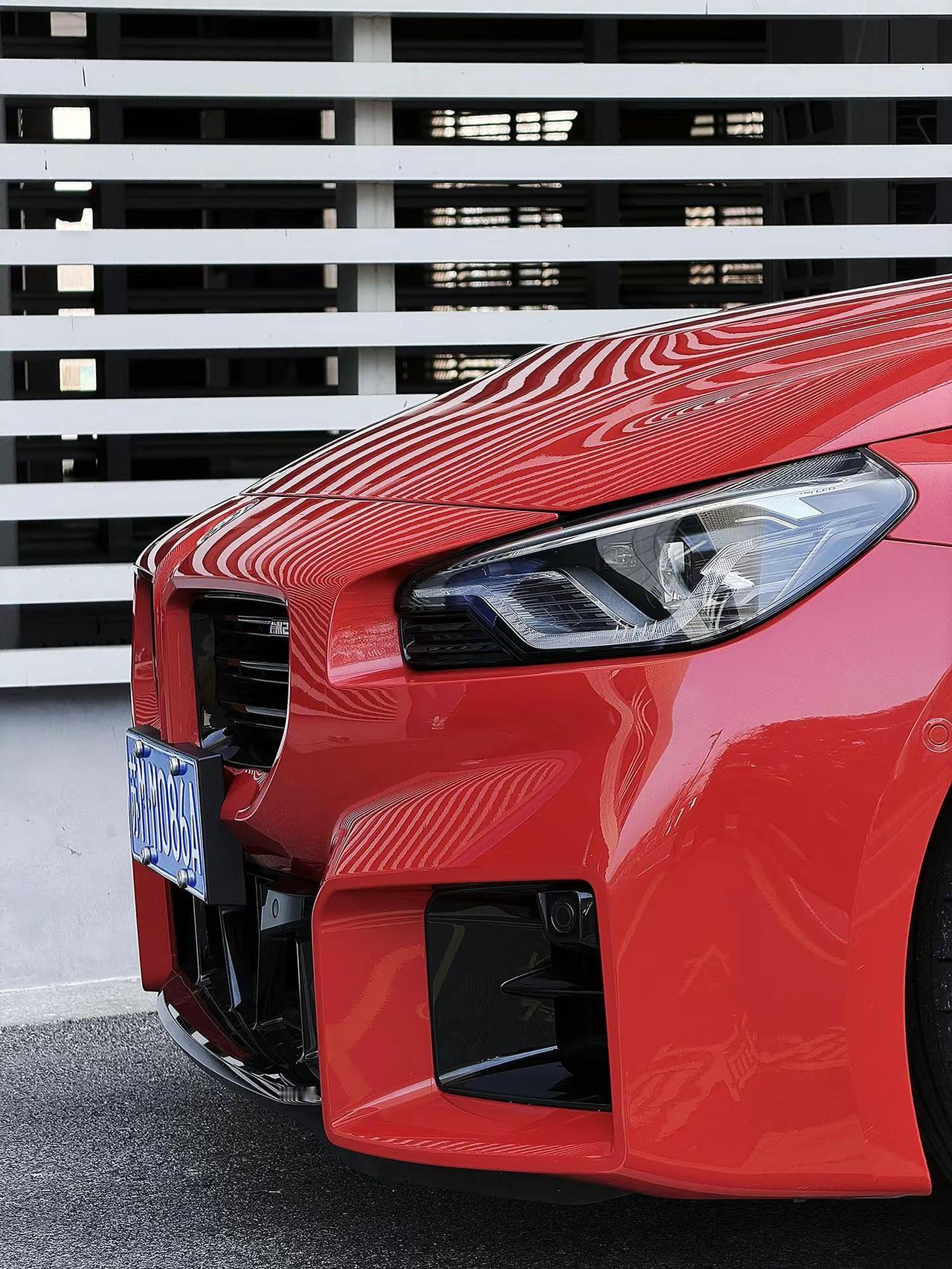 绕不开的驾驶机器，上完牌定妆照。mpower