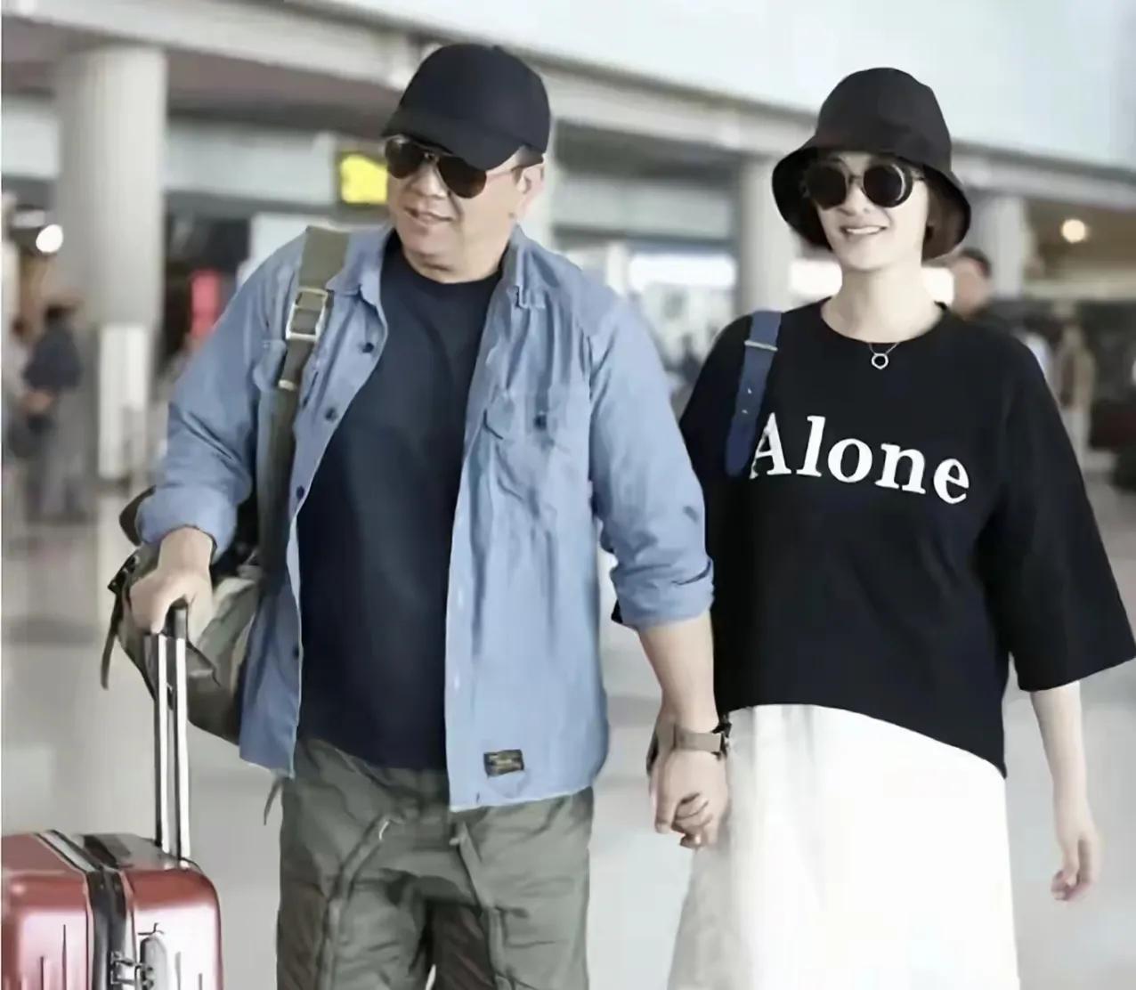 五十多岁的李小冉，老公甘当绿叶陪她演戏，活成了别人羡慕的模样五十多岁的李小冉