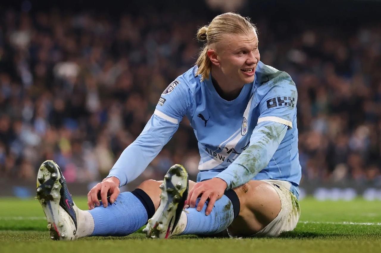 哈兰德迷失，曼城2-2被森林队逼平，英超四连胜遭终结，落后多赛一场的阿森纳7分，