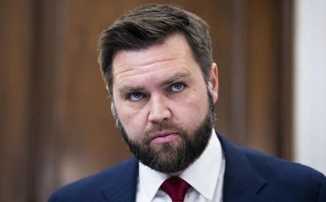 美国的副总统直接掀桌了，他表示：如果中国收复了台湾，那么美国极有可能失去自己的“