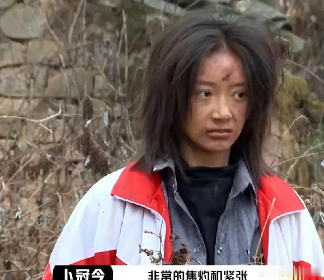 拍戏现场，卜冠今状况不断，频繁NG。一旁的黄灿灿见状，心中起意，想抢下卜冠今的角