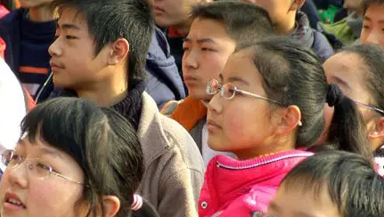 如今中国青少年的现状, 该自信, 不要被网络封闭