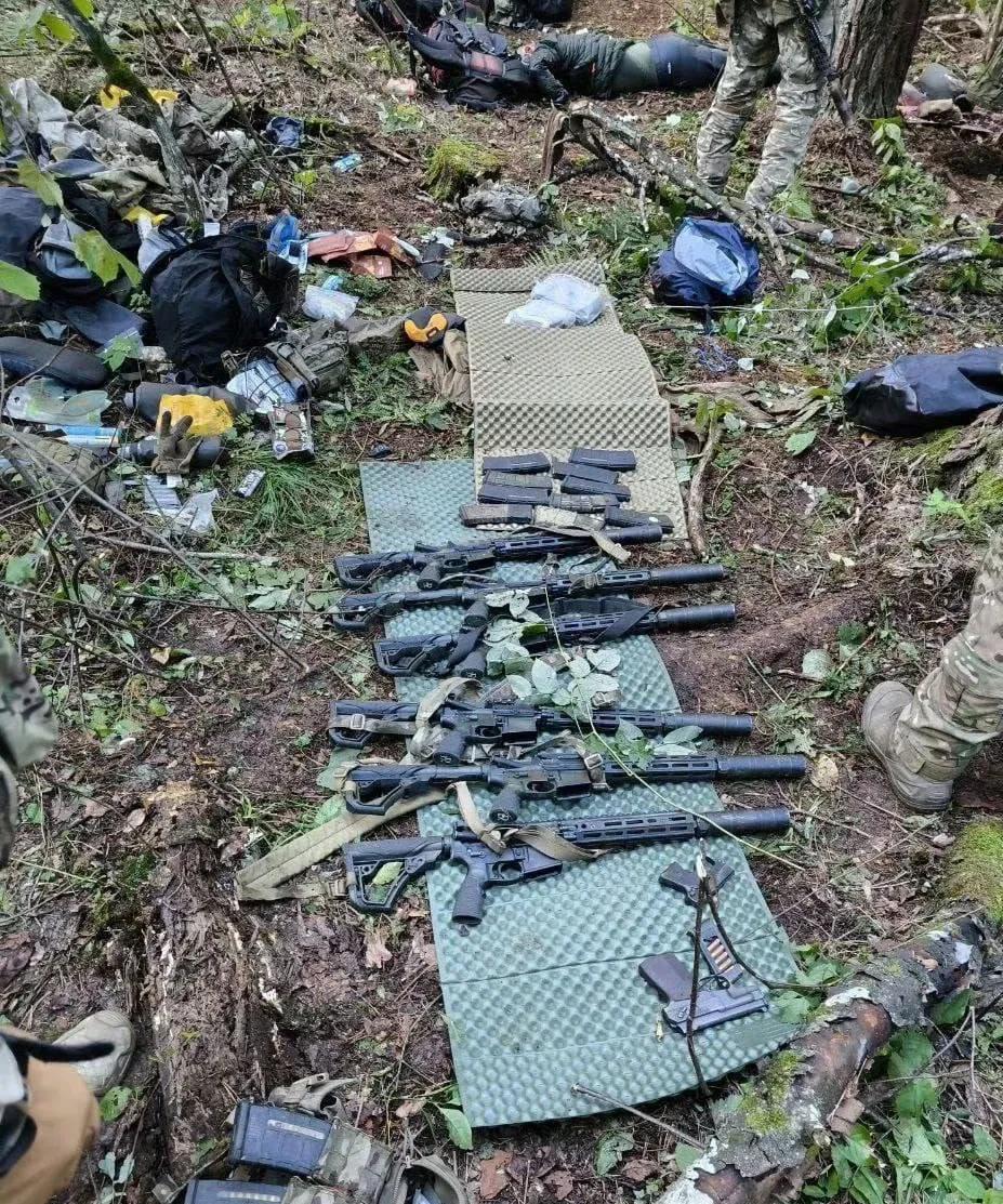 乌军一个6人特战小组渗透进俄罗斯布良斯克州境内40公里，准备破坏一处铁路枢纽，结