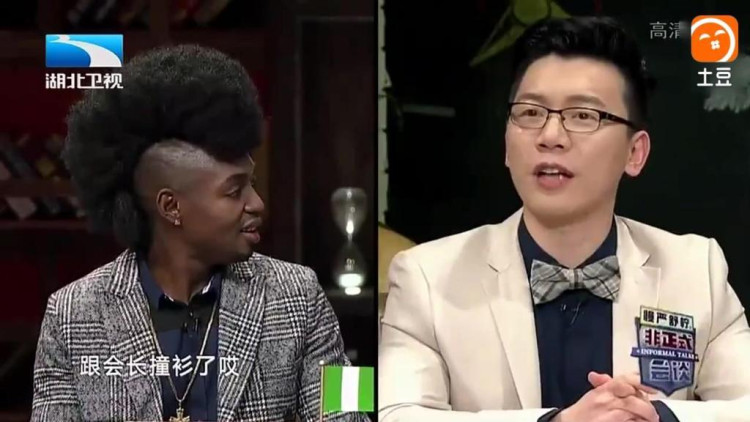 搞笑非正式会谈 钱多多胆肥了！与会长大左撞衫主动向其发起PK，二人现场互怼