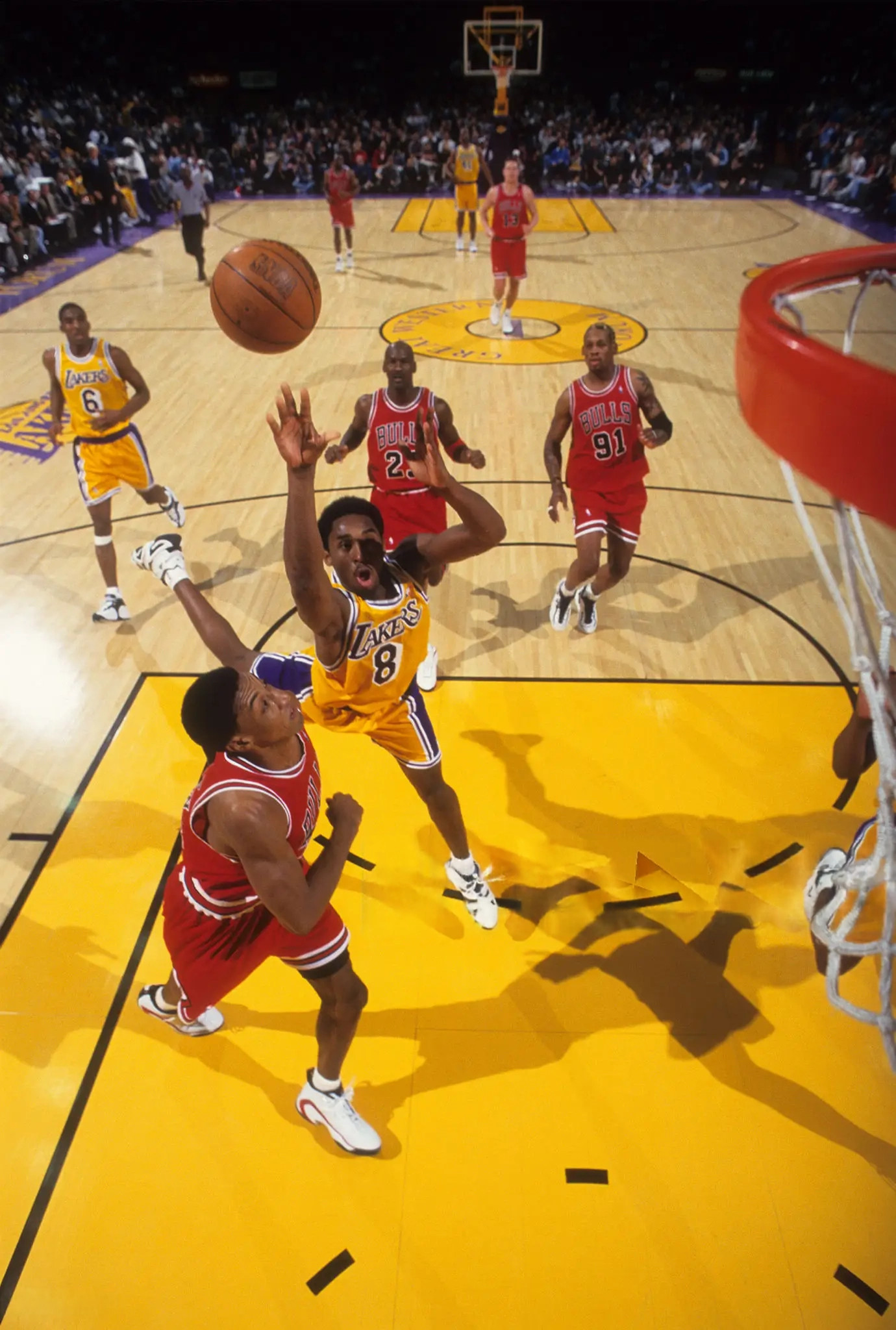 KobeBryant我这球前有围堵后有追兵都是历史级别的科比