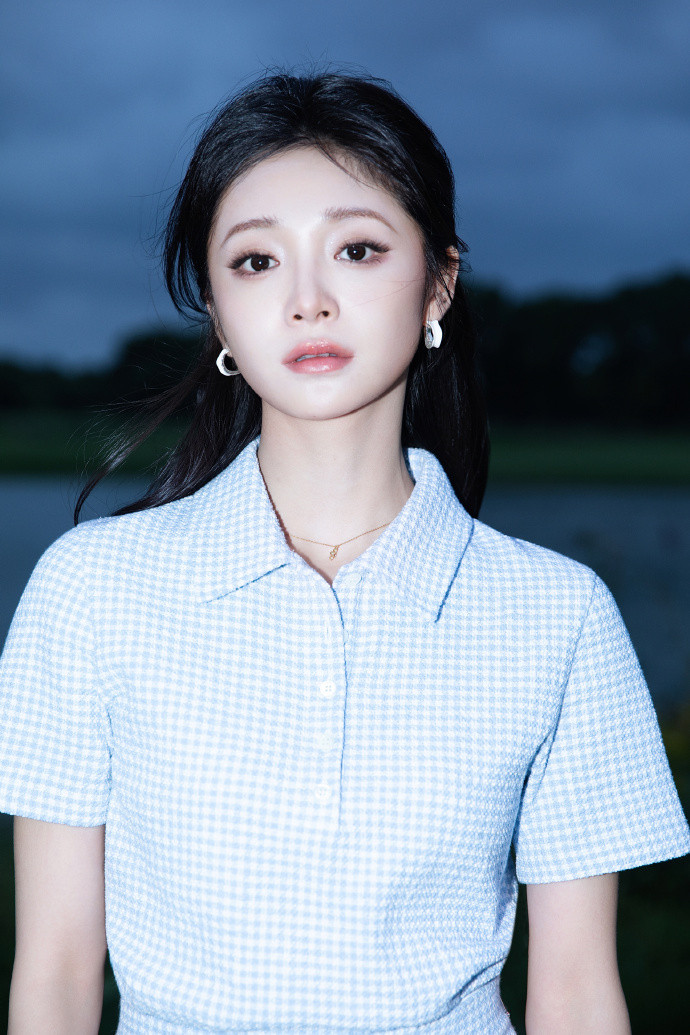 周洁琼白月光千金感周洁琼温婉姐感完全就是我的白月光千金大小姐！又温柔又觉得很