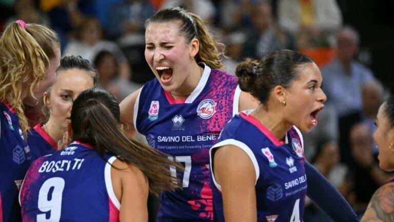 高薪无法拒绝！朱婷意甲前东家斯坎迪奇队友强力接应安德罗波娃签约土超豪门意媒：