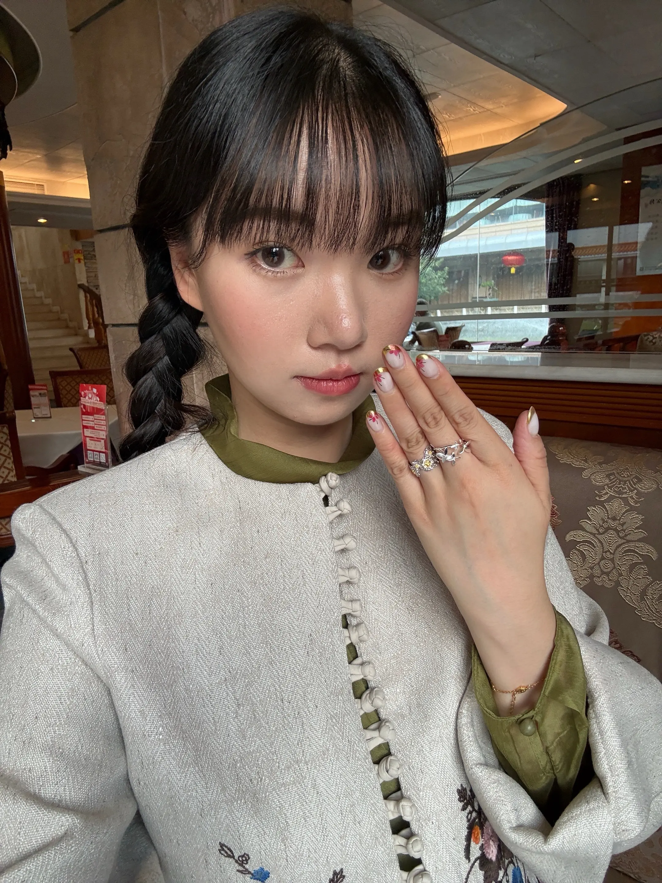 东方女人的美甲💅🏻。
