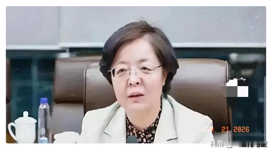 一位在包钢干了二十多年的老同事，私下聚会时感慨：“包钢这两年能翻身，外面分析得天