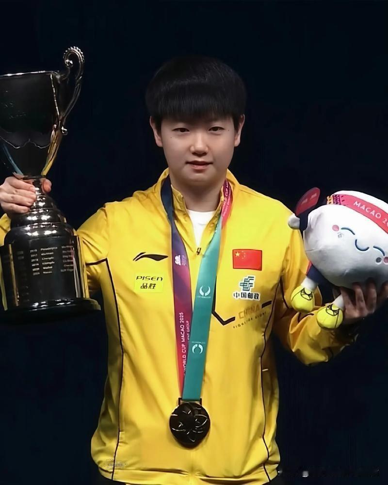 家人们，不知道你们有没有发现，孙颖莎这姑娘可真是火出了圈！她的影响力可不仅仅局限