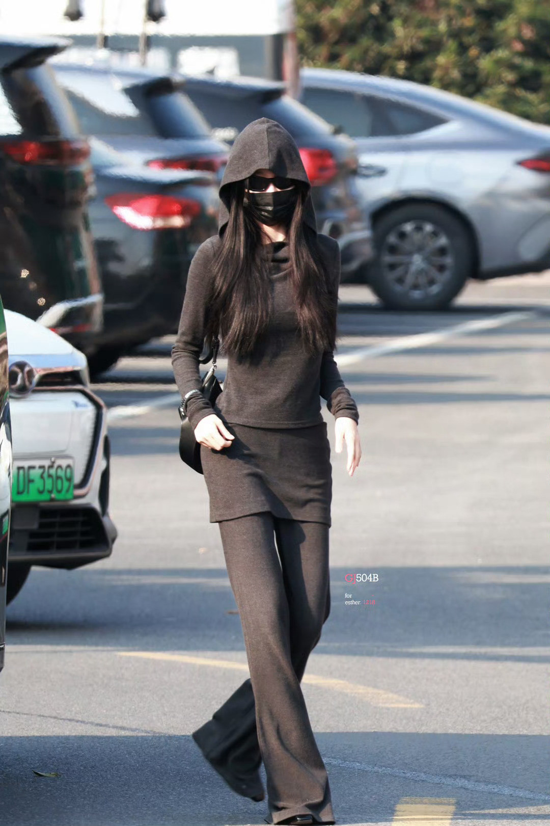 虞书欣云初令我滴娘，🐟的衣品绝了，这身材好辣，真的没想到这么辣的身材会配那么软