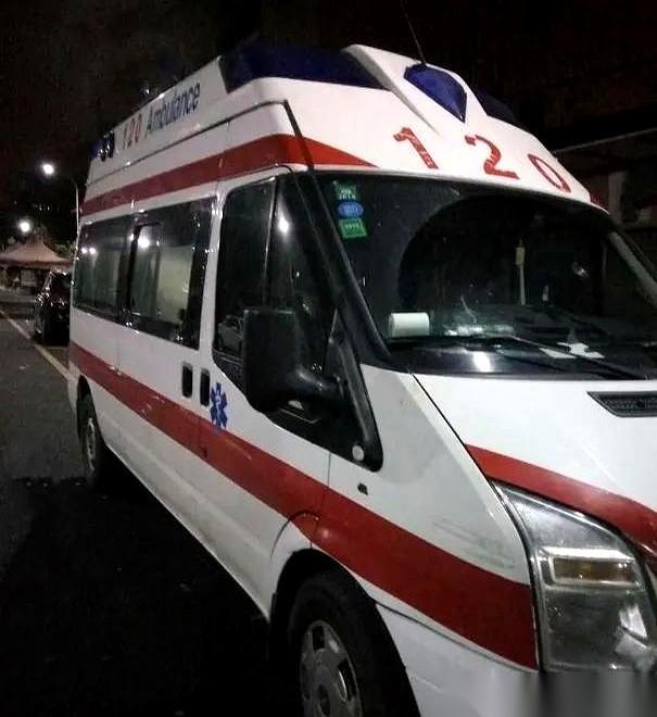 山东潍坊一个已婚女人在酒店房间里猝死，家属把陪她过夜的情人和酒店告上法庭索赔62