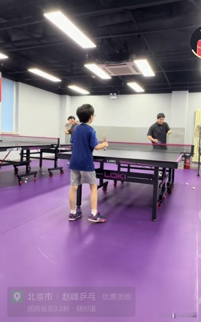 美丽解说得也相当不错。梁靖崑一家四口真的很欢乐，奚美丽更新动态：“梁靖崑先拿两