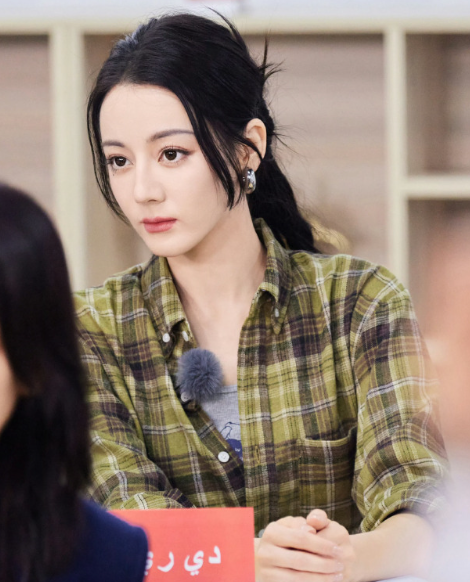 我用笔描绘你的美好，携带着落日的温柔