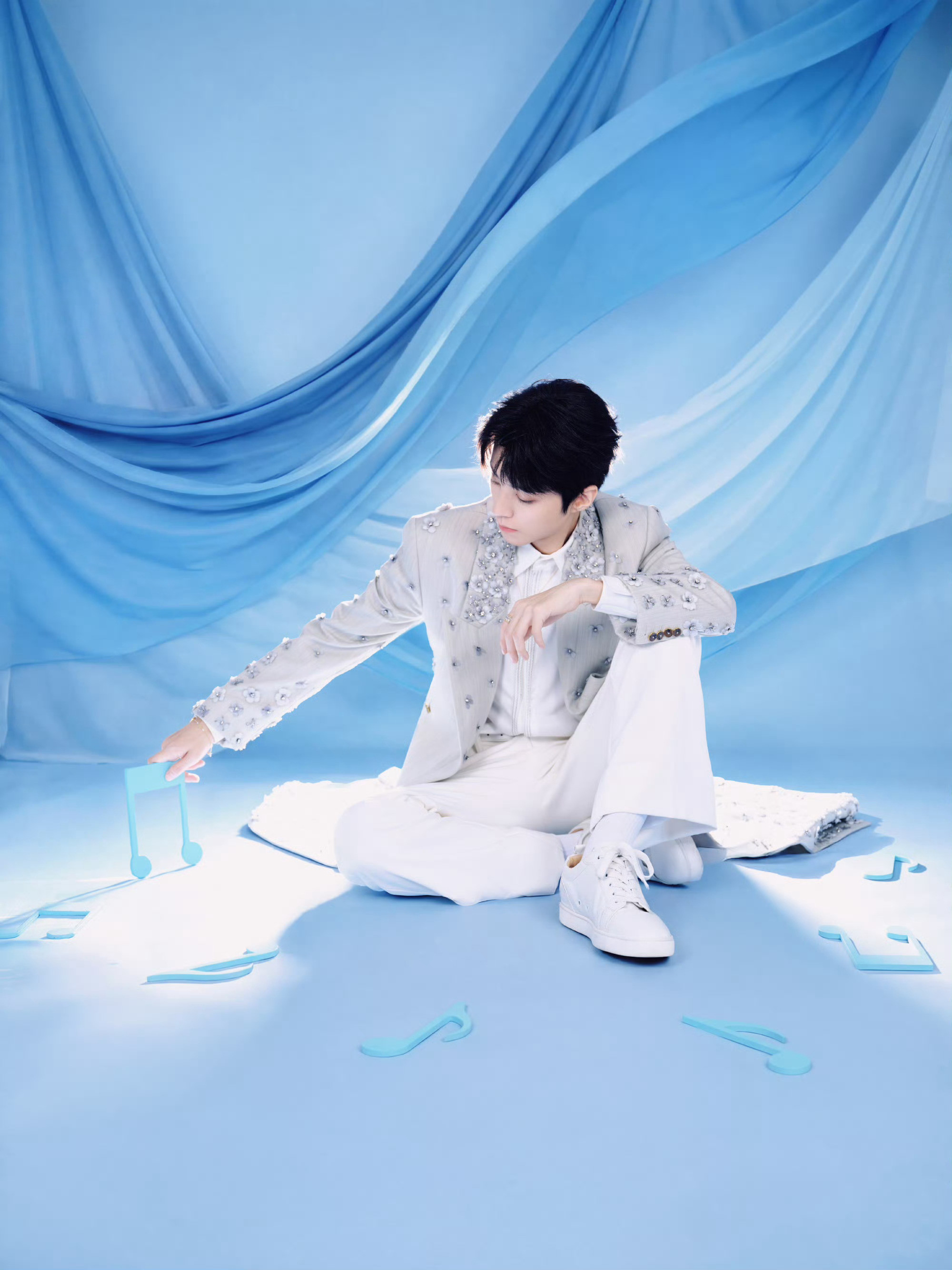 王俊凯我们永远爱你！期待下个舞台～小螃蟹一直在！