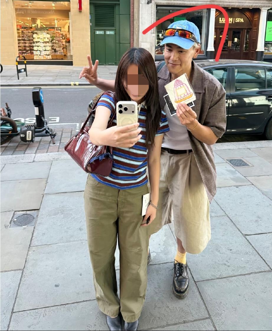 我说他是娱乐圈最潇洒的男人，没有人有意见吧？