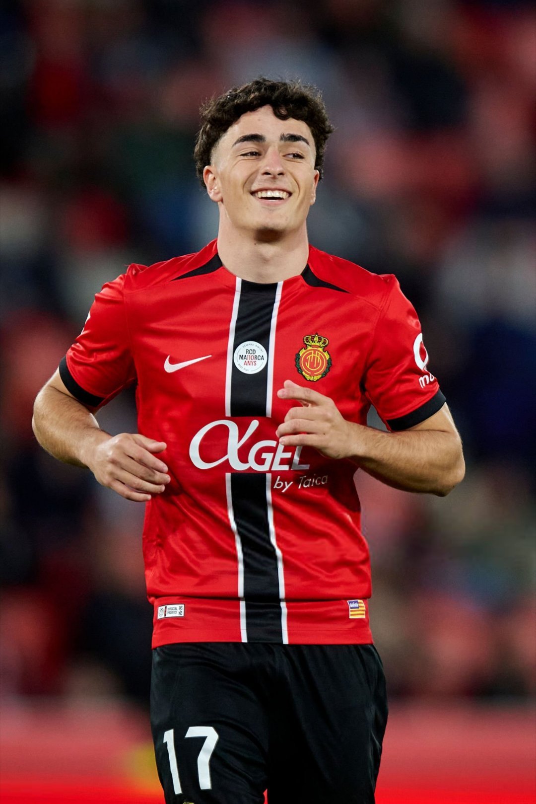 世体：巴塞罗那更喜欢扬·维吉利而不是维克托·穆尼奥斯。其中一个原因是经济方面的