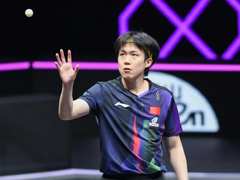 王楚钦扛不住了？赛后罕见吐真言：“想过拎包就走”。别看他现在是世界第一，一