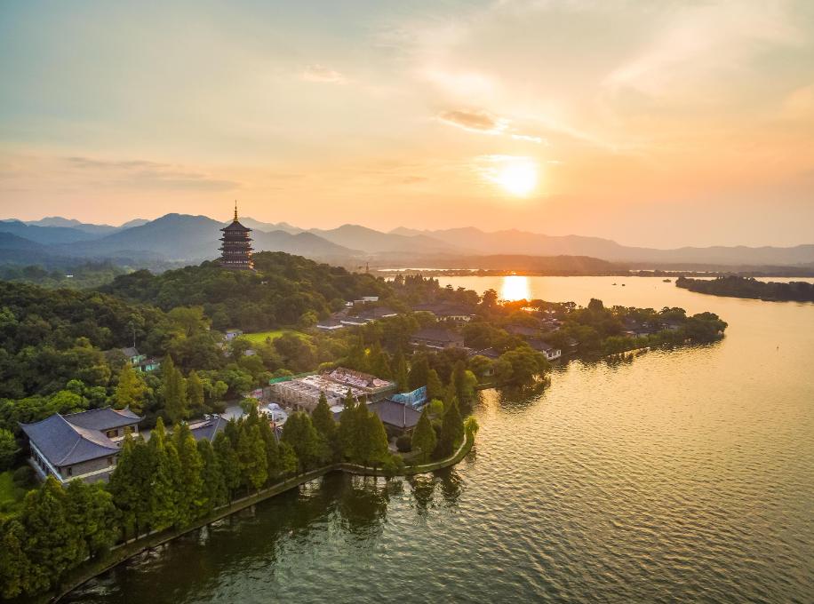 中国最全能的“六边形省份”非浙江莫属。论地理，它山海相依；论文化，它底蕴厚重