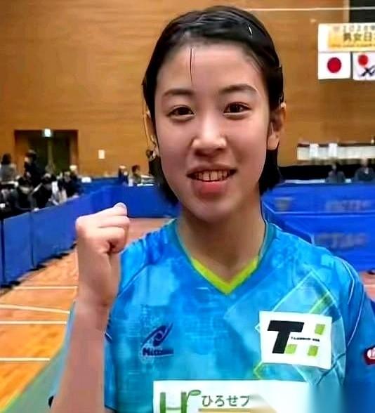 名单刚一摆出来，那边就炸了。日本队那边，一个叫“面手凛”的新名字，直接被推到了