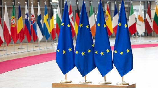 法国抛出激进方案，想与中方签广场协议，常规手段对付不了中国？ 最近法国出了个