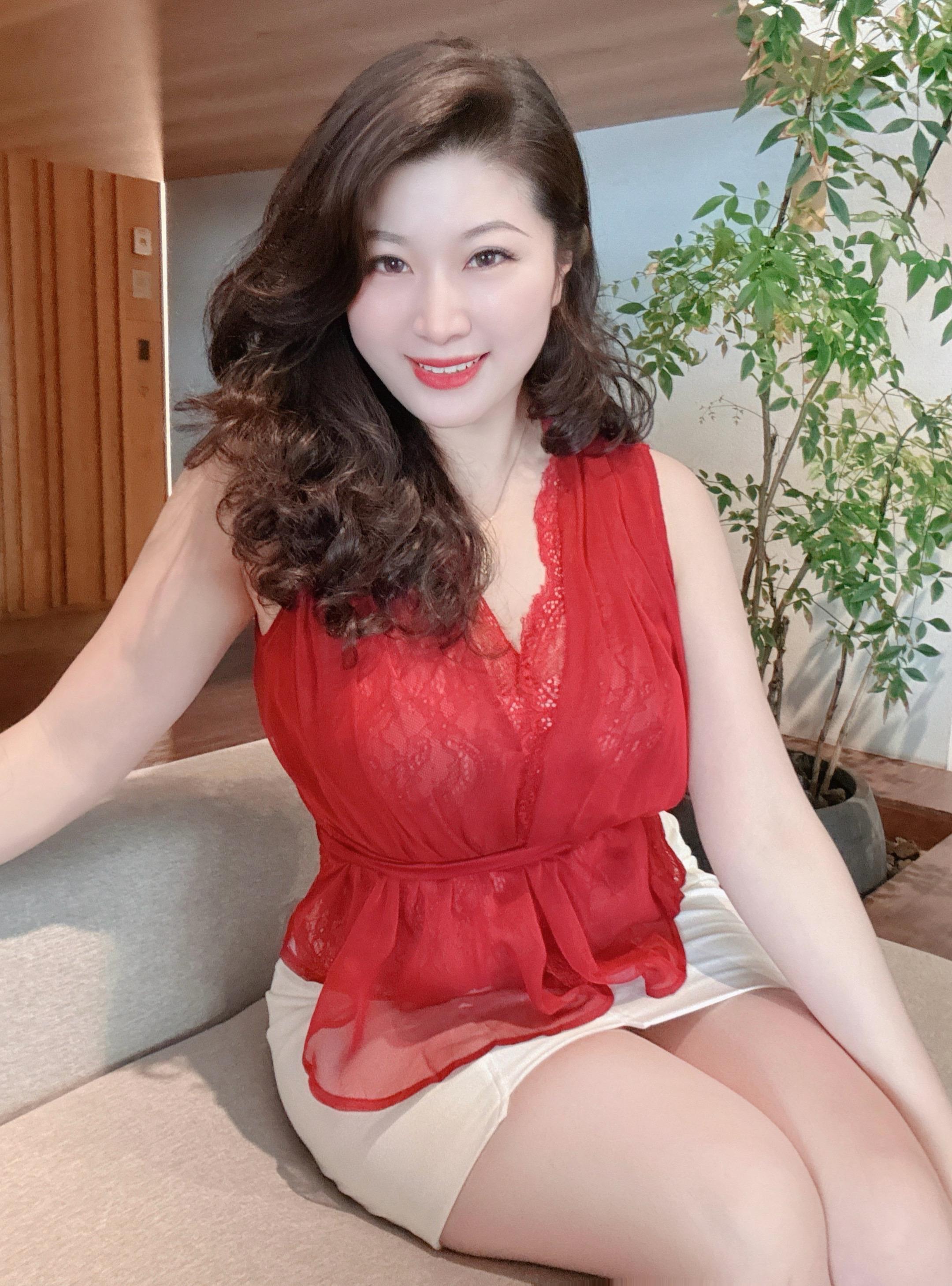 饿时馒头贵，饱时玫瑰香！这个世上根本没有最重要的东西，只有最需要的东西