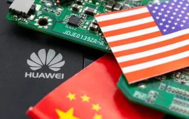 好家伙，美国声称在全球任何地方使用华为芯片都违反美国法律！这等于是把整个地球都