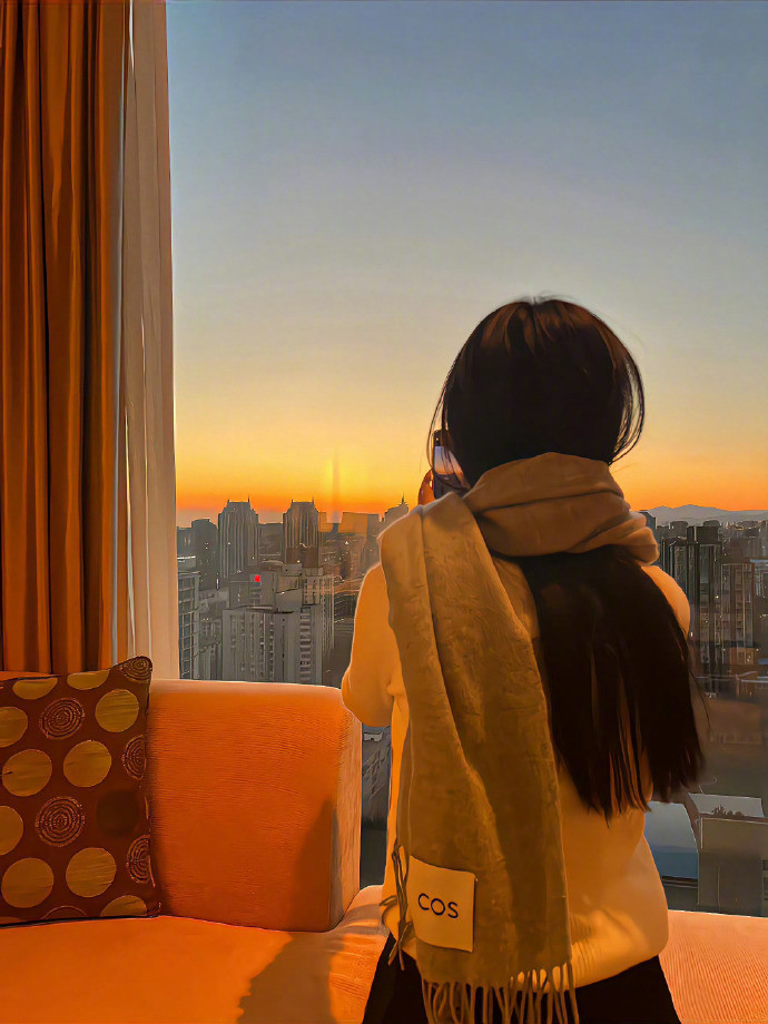 “信任这东西一旦崩塌，后面他再真诚都感觉是在骗人。”