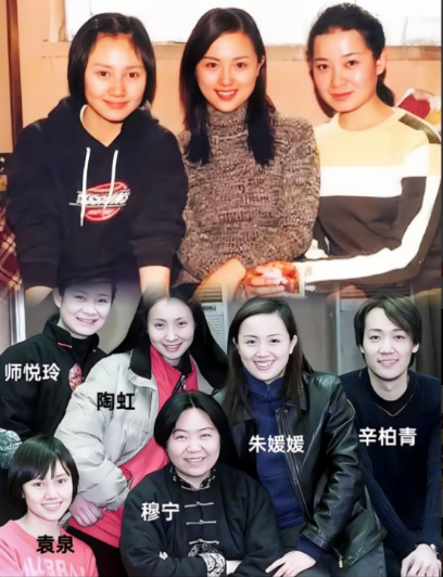 纯属好奇哈，没有要道德绑架谁的意思。突然留意到袁泉，她实在太低调了。朱媛媛离
