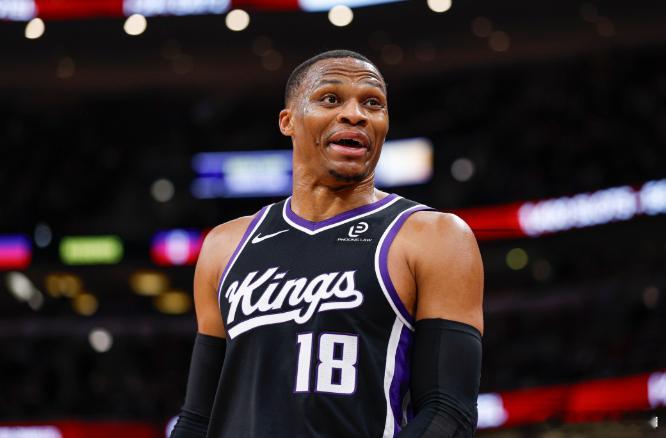 底薪值不值？威少本赛季7次砍下得分助攻两双，排名联盟第512月7日讯NBA常规