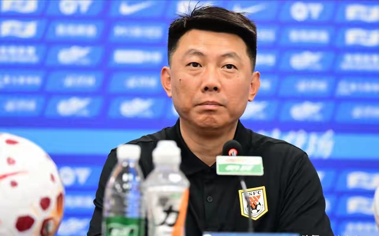 主场侥幸战平，不得不说唐田的运气是真的好。你说唐田有能力吗？真的是名不见经传，