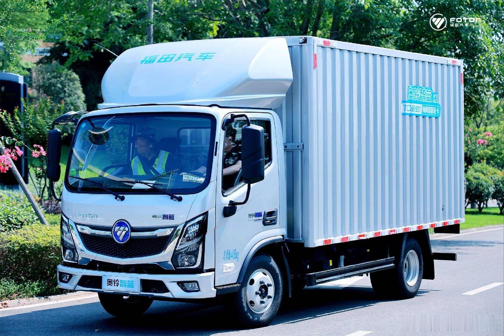 我国乘用车12年胖了近400公斤电池增重能带来明显的续航提升，锂电的能量密度15