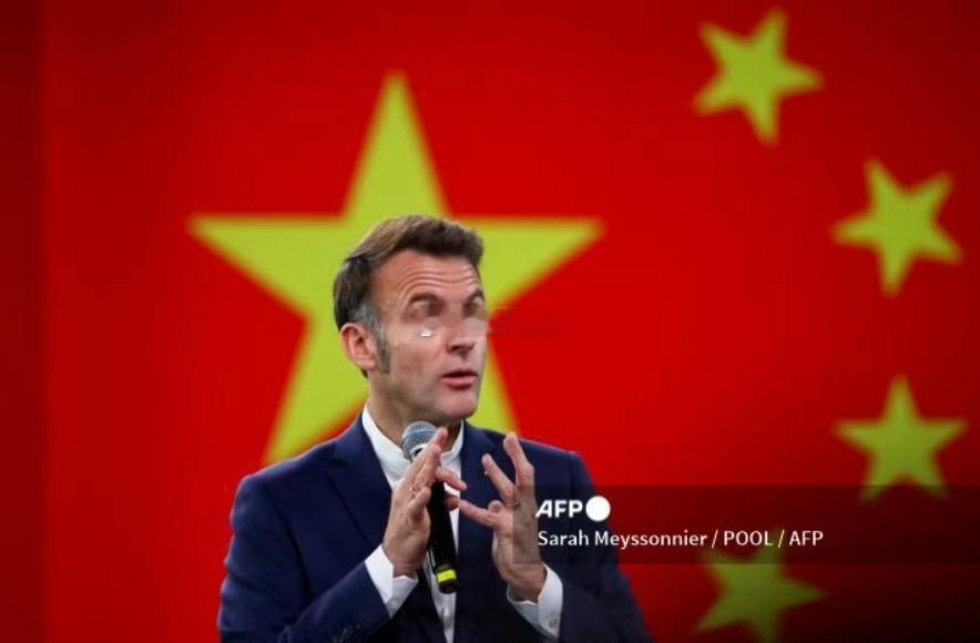 这组照片火了，拍照技术还得看法新社，每一帧都是看的见的思想和意境，每一个镜头都是