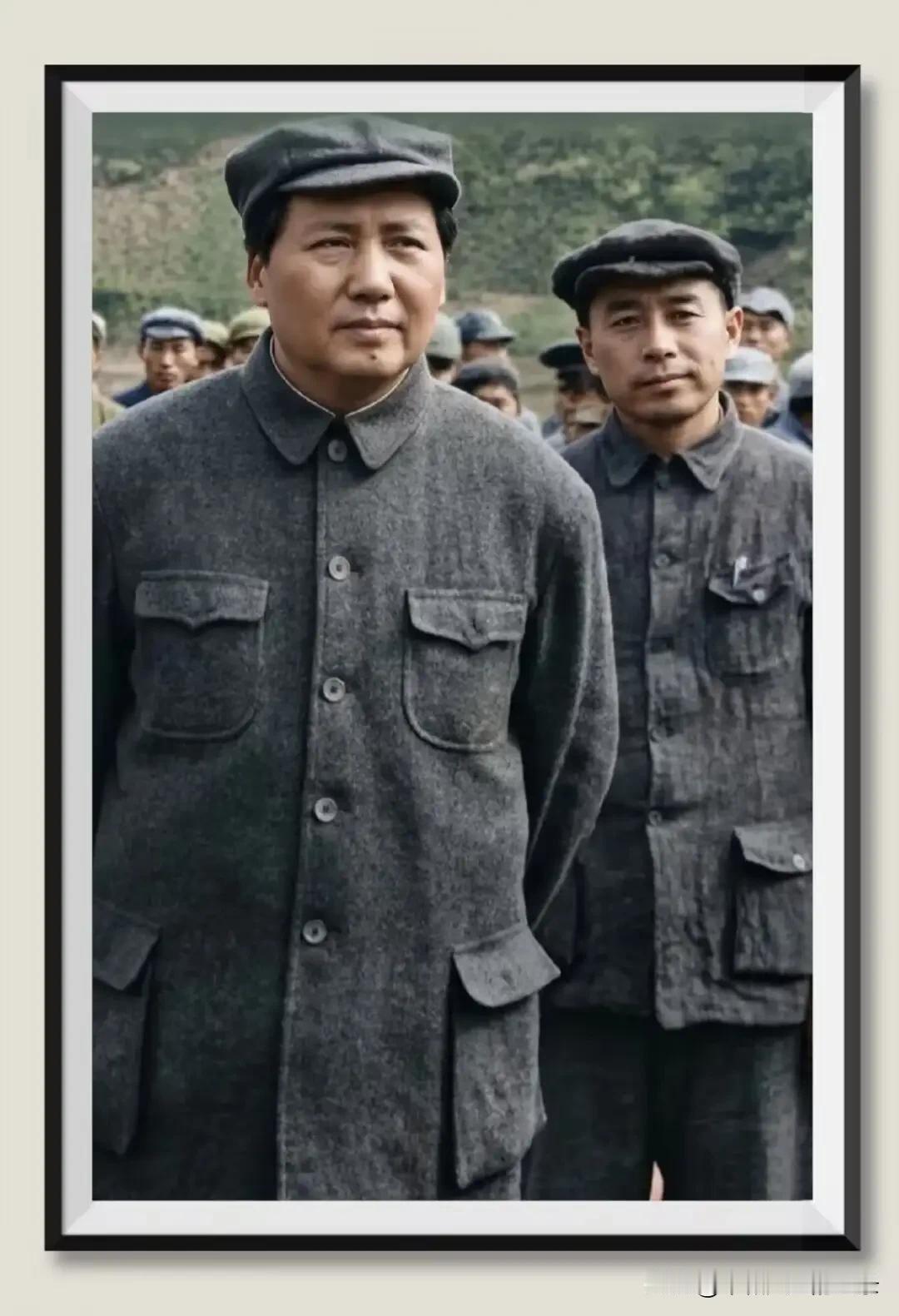致敬毛主席、周总理和老一辈的革命伟人，是你们的鞠躬尽瘁、无私奉献，让我们这些后人