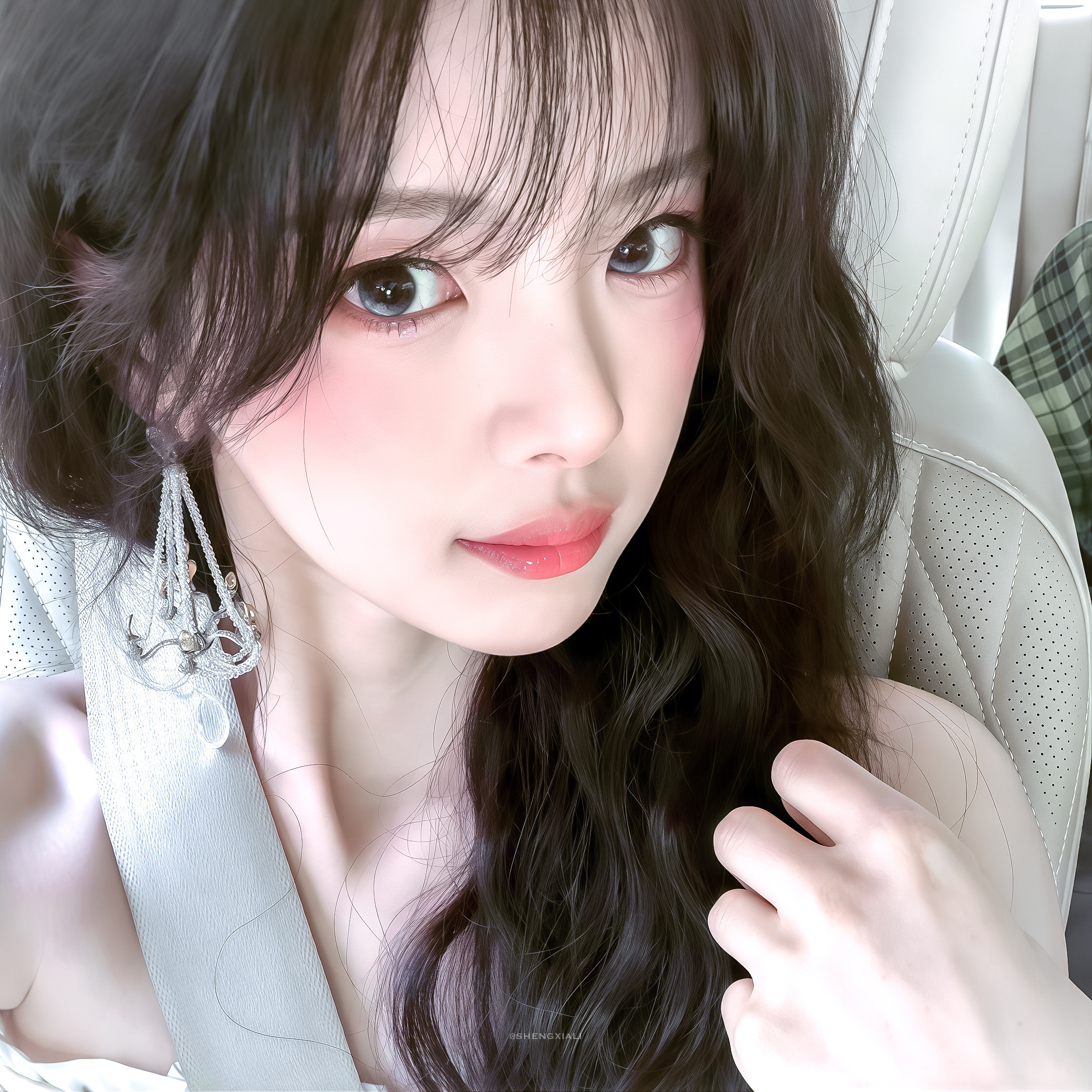 杨超越⋆⟡☁️♡🤍・头像更新～