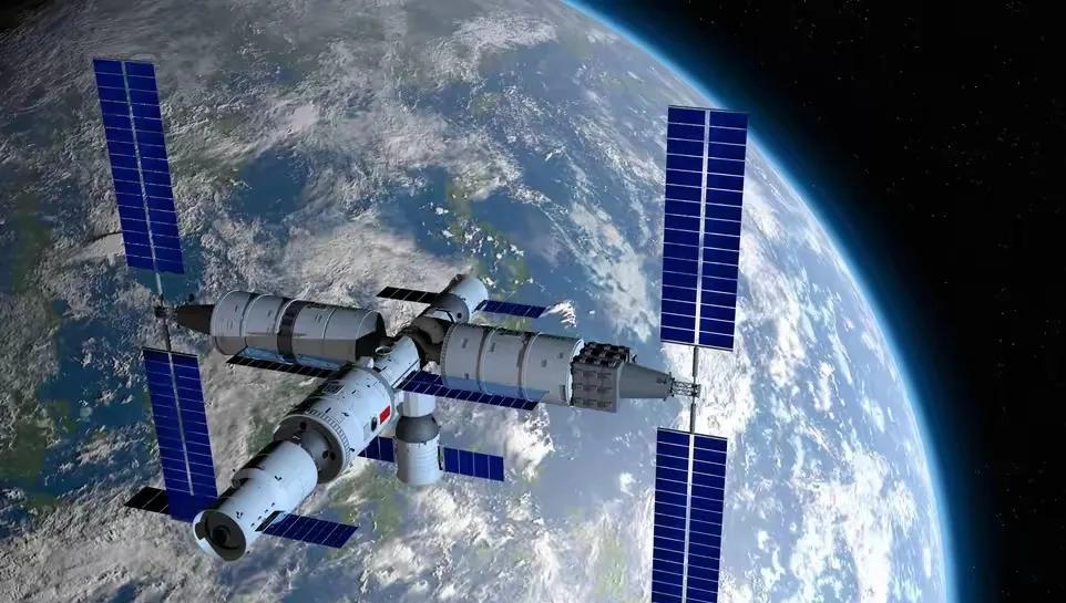 《400公里的太空智慧：中国空间站为何选在这个“黄金高度”》中国天宫空间站在近