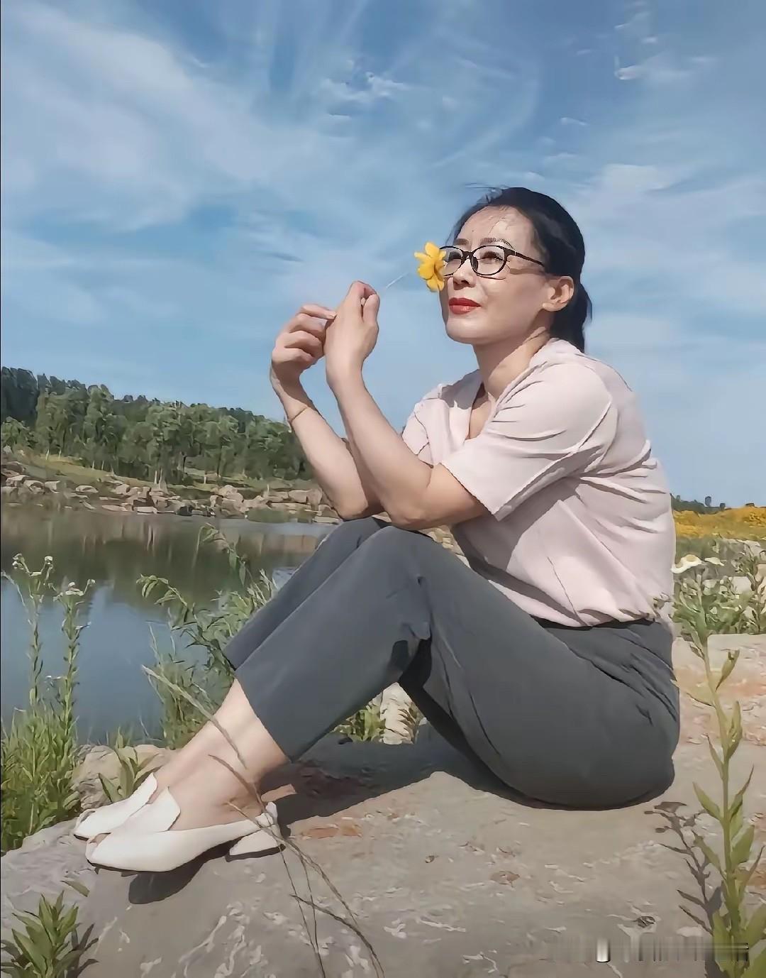 好多人都在说女人到了50岁以后就不行了就会断水断电了无欲无求真的是这样吗