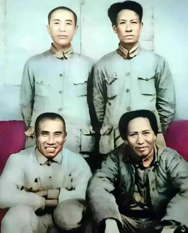 四大伟人排序，从周恩来、毛泽东、朱德、刘少奇到毛泽东、刘少奇、周恩来、朱德之考辩