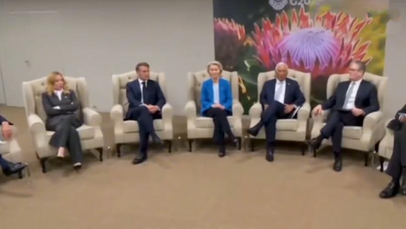 马克龙、德国总理、意大利总理、冯德莱恩单独召开了一个小型会议！每个人都翘着二郎腿